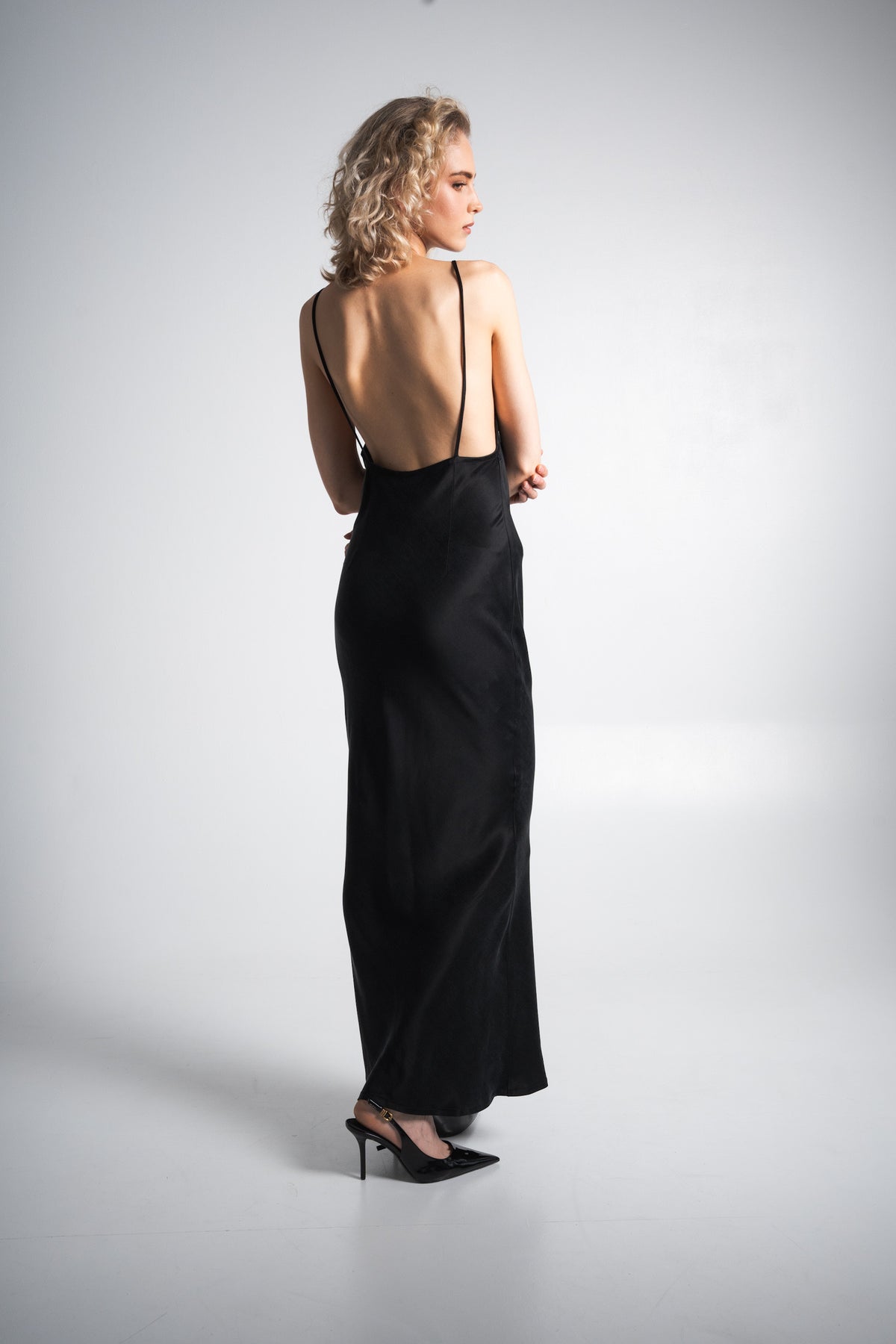 Backless Maxi Dress